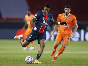 Medipol Başakşehir, Deplasmanda Fransız Ekibi Paris Saint Germain’e 5-1 Mağlup Oldu