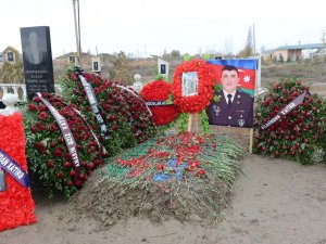 Karabağ Savaşında Babasını Kaybeden Memmedova, İkinci Karabağ Savaşında Da Eşini Kaybetti