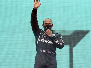 Lewis Hamilton’ın Covid-19 Testi Negatif Çıktı