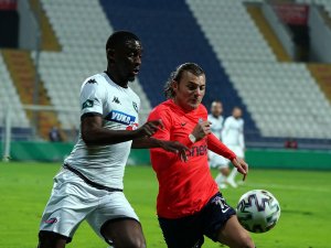 Süper Lig: Kasımpaşa: 2 - Denizlispor: 1 (İlk Yarı)