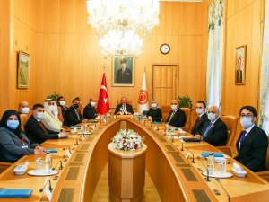 Tbmm Başkanı Mustafa Şentop Apa Başkanlık Divanı Üyelerini Kabul Etti