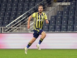 Fenerbahçe’de Novak Yeniden 11’de