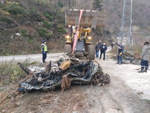 Giresun’da 22 Ağustos’taki Selde Dereye Düşen 2 Otomobile Ulaşıldı