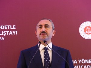 “17 Aralık Yargı Darbesi Girişimini Yedinci Yılında Bir Kez Daha Lanetliyorum”