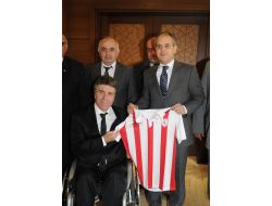 Samsunspor’dan Bakan Kılıç'a Ziyaret