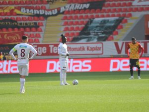 Süper Lig: Göztepe: 0 - Hatayspor: 0 (İlk Yarı)