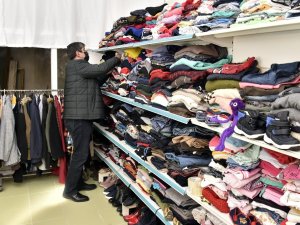 Torul’da İhtiyaç Sahipleri “Gönül Pınarı” Projesiyle Üşümeyecek