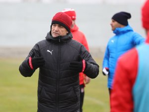 Rıza Çalımbay: “Çıkış Yapmamız Gerekiyor”