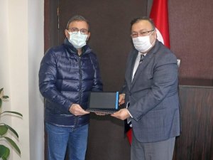 Giresun Ticaret Ve Sanayi Odası’ndan 55 Adet Tablet Bilgisayar Bağışı