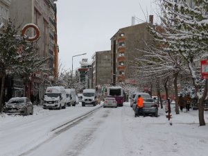 Van’da 3 Aylık Kar Esareti Başladı