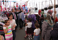 Rize'de Semt Pazarına İlgi Artıyor