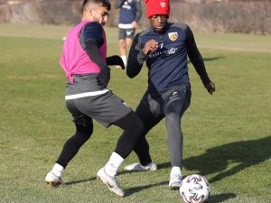 Kayserispor, Gençlerbirliği Maçı Hazırlıklarına Başladı