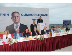 Ekmeleddin İhsanoğlu Trabzon'da İftarda Sivil Toplum Örgütleri İle Buluştu