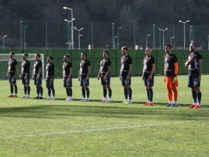 Mislic. Com Tff 2. Lig : Hekimoğlu Trabzon Fk: 2- Niğde Anadolu Fk: 3