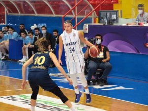 Kadınlar Basketbol Süper Ligi: Hatay Büyükşehir Belediyespor: 42 - Fenerbahçe Öznur Kablo: 75