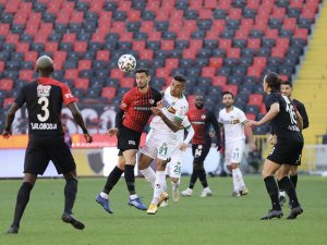 Alanyaspor, Haftalar Sonra Liderliği Kaptırdı
