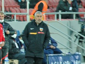 Samet Aybaba: ”Girdiğimiz Pozisyonlar Bir Türlü Gol Olmuyor”