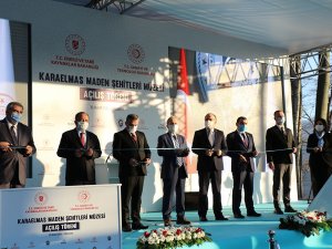 Enerji Bakanı Dönmez: "Kökü Dışarıda Kendi İçeride Olan Yapılar Bize Akıl Vermeye Kalkmasın"