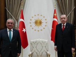 Cumhurbaşkanı Erdoğan, Dsp Genel Başkanı Aksakal’ı Kabul Etti