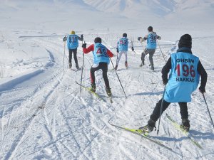 Eksi 15 Derecede Birincilik İçin Ter Döktüler