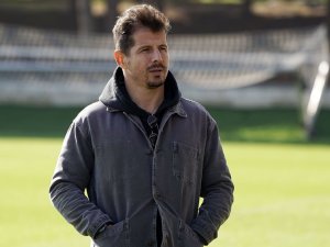 Emre Belözoğlu: "Sesi Yükseltmek Gerçekten Çok Kolay, Derdimiz Sözü Yükseltmek"