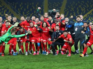Kayserispor 1 Yılda 8 Kez Kazandı