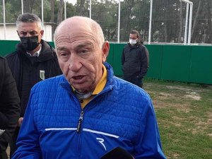 Nihat Özdemir: “Ana Hedefimiz Mart Sonu Seyirciyle Devam Etmek”