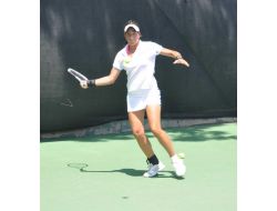 1. Uluslararası Bayanlar Balıkesir Tenis Turnuvası Başladı