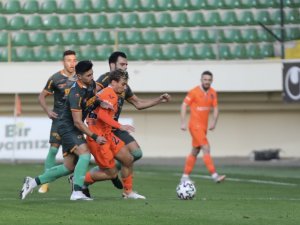 Süper Lig: Aytemiz Alanyaspor: 3 - Medipol Başakşehir: 0 (Maç Sonucu)