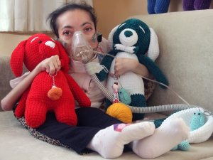 Engelleri Aşarak Yaptığı Tasarımlar Geçim Kaynağı Oldu