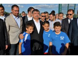 Savunma Bakanı Yılmaz'dan Sivasspor'a Destek