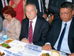 İhsanoğlu, Orunucu İftar Çadırında Açtı