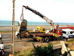 Ordu'da Otomobil Dereye Uçtu: 2 Ölü, 3 Yaralı