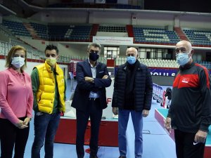 Guidetti’den A Milli Erkek Voleybol Takımı’na Ziyaret