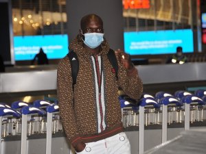 Aboubakar, İstanbul’a Döndü
