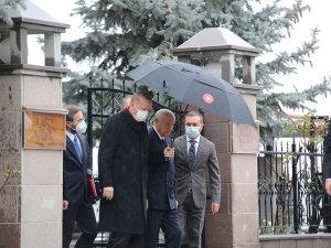 Cumhurbaşkanı Erdoğan, Devlet Bahçeli’yi Evinde Ziyaret Etti