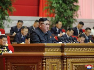 Kuzey Kore Lideri Kim Jong-un’dan Parti Kongresinde Büyük İtiraf