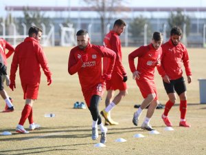Sivasspor’da Gaziantep Fk Mesaisi Sürüyor