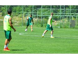 Bursaspor’un Kartepe Kampı Tüm Hızıyla Sürüyor