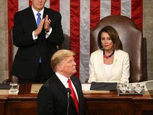 Abd Temsilciler Meclisi Başkanı Pelosi’den Trump’ın Nükleer Saldırı Düzenlemesine Karşı Önlem Alma Çağrısı