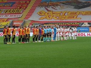 Süper Lig: Göztepe: 0 – Antalyaspor: 0 (İlk Yarı)