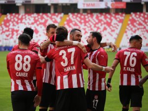 Yiğidolar Ligde 5. Galibiyetini Aldı