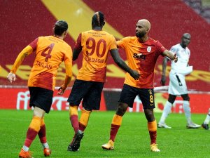 Ryan Babel’den 2. Gol