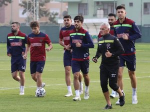 Alanyaspor, Paşa’yı Yenerek Evindeki Seriyi Sürdürmek İstiyor