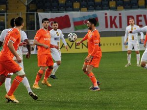 Süper Lig: Mke Ankaragücü: 1 - Medipol Başakşehir: 2 (Maç Sonucu)