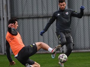 Bursaspor’da Antalyaspor Maçı Hazırlıkları Sürüyor