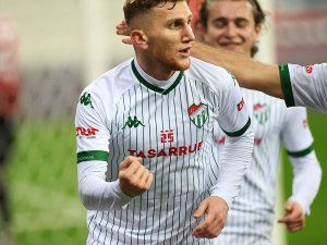 Bursaspor, Antalyaspor’un 8 Galibiyet Önünde
