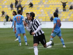 Altay’da 2 İmza