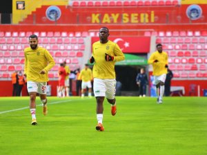 Yeni Malatyaspor’a Tetteh Ve Acquah Şoku