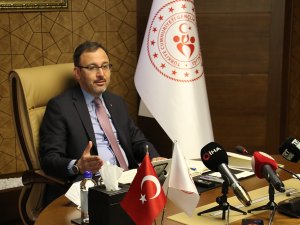 Bakan Kasapoğlu Genç Motor Sporcularını Kabul Etti